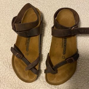 Birkenstock Yara Sandals NWOT